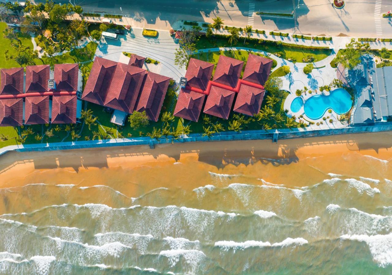 Dankbaar Resort 4*