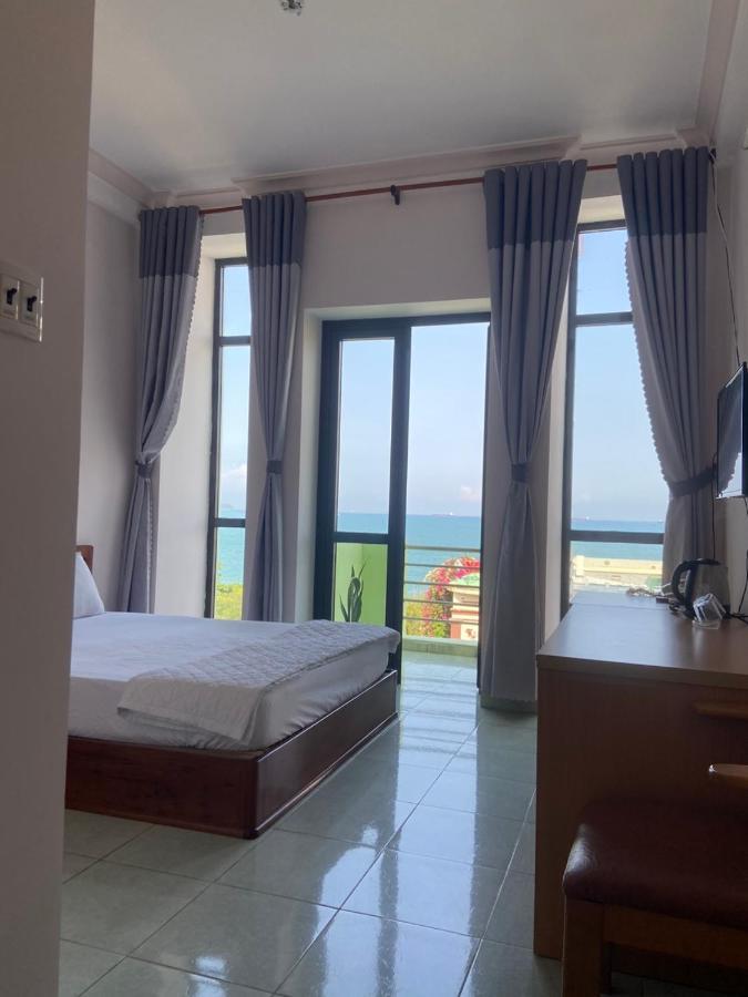 Binh Minh Hotel *