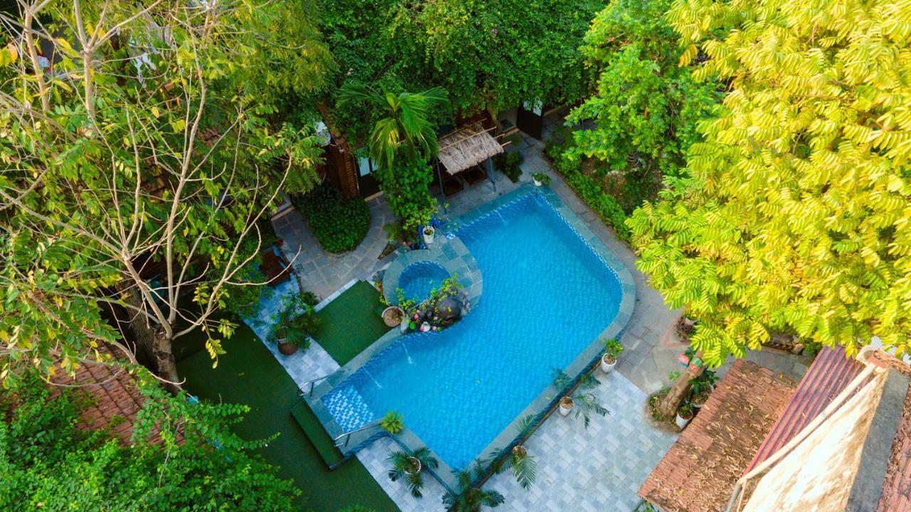Peace Homestay *