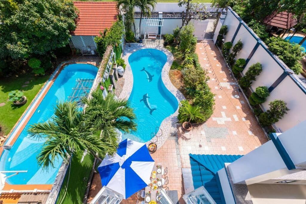 Amy 05 - 100 M2 Swimming Pool - 100m To The Sea