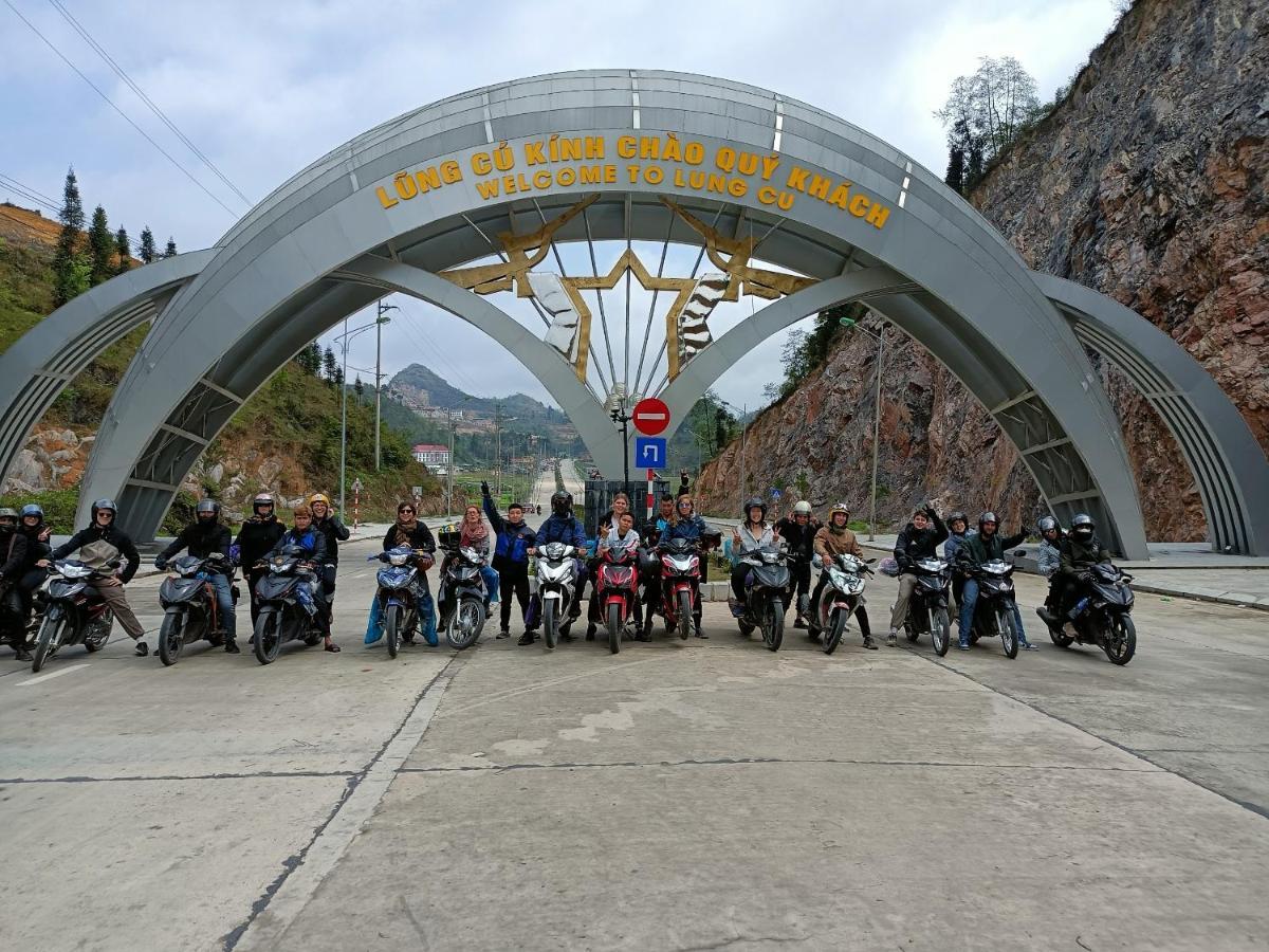 Bed & Breakfast Safari & Motorbikes