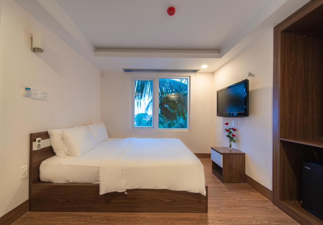 Khach San Cliffhouse 3*