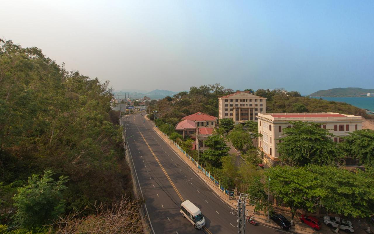 Khach San Cliffhouse Nha Trang