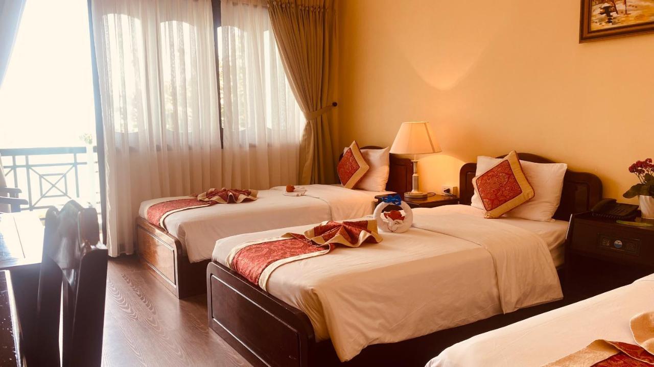 Seagull Hotel 4*