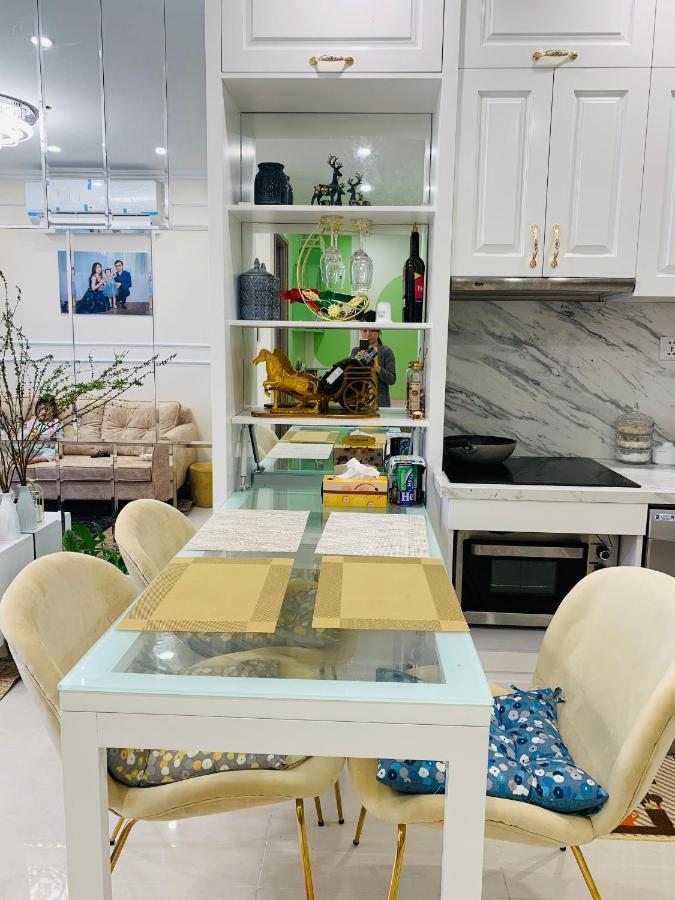 Apartment Lu Luxury Homestay Et - Vinhomes Smart City Hanoi