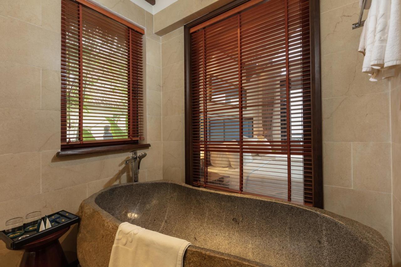 Hotel Ebino Puluong And 4*