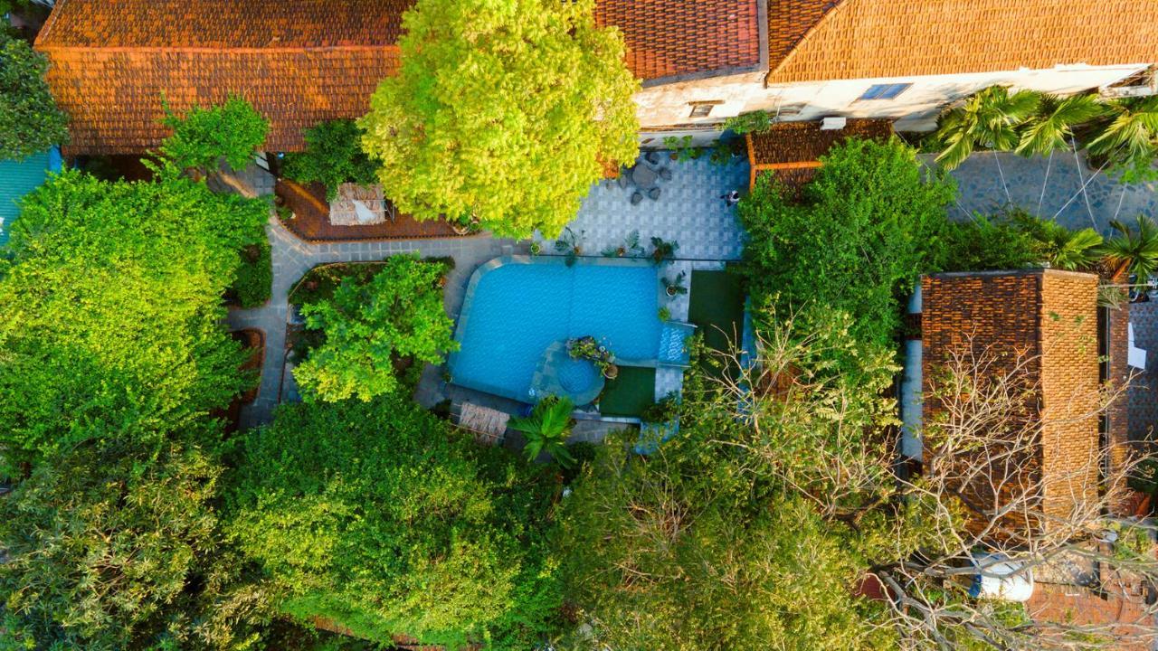Peace Homestay *