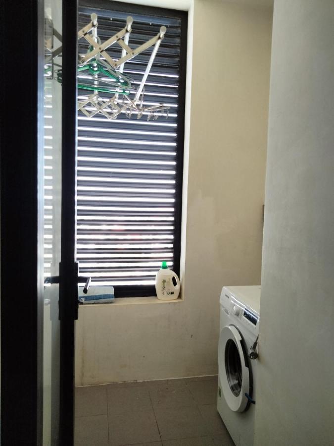 Happiest 1 - Manor Crown Apartment *