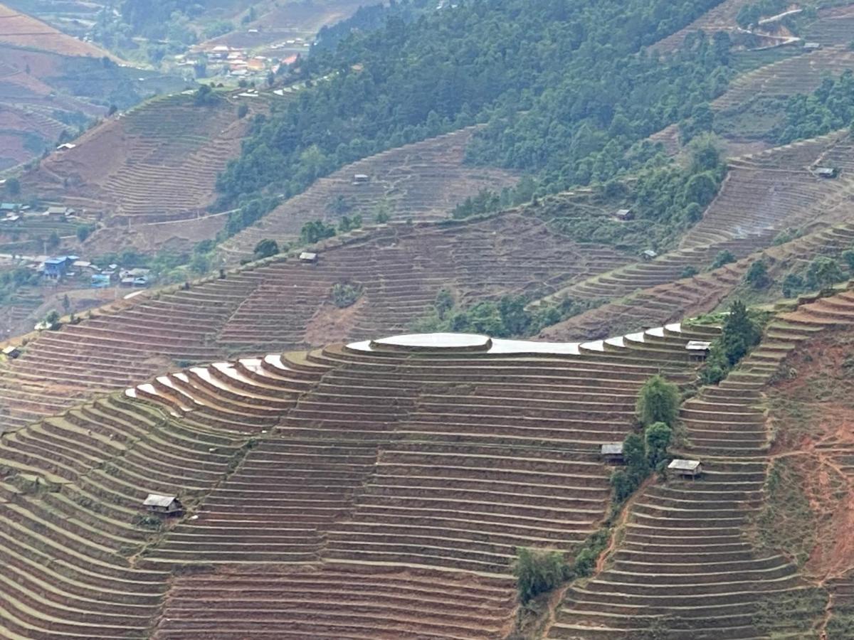 & Trekking Mu Cang Chai
