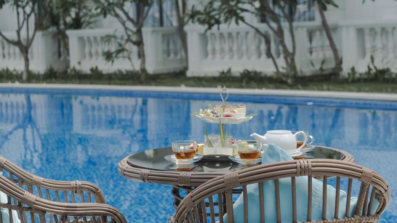 Resort Seaside Boutique