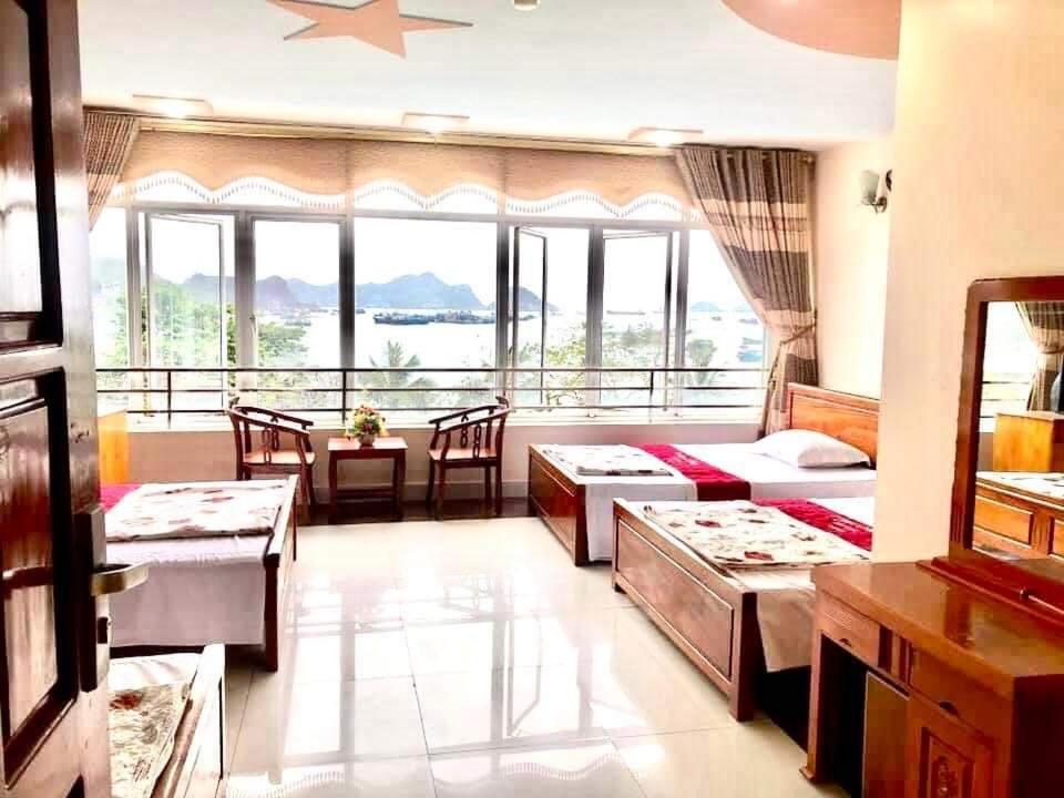 Khách sạn Ngoc Hoa - Seaview *