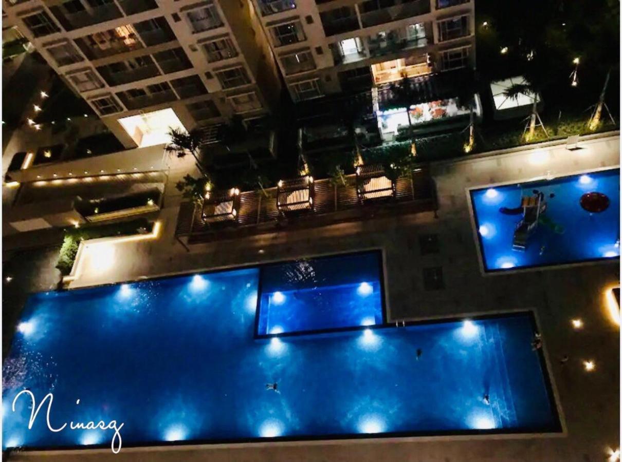 High Floor, Near Secc, Swimming View, Scenic Valley, Free Breakfast Apartment Ho-Chi-Minh-Stadt