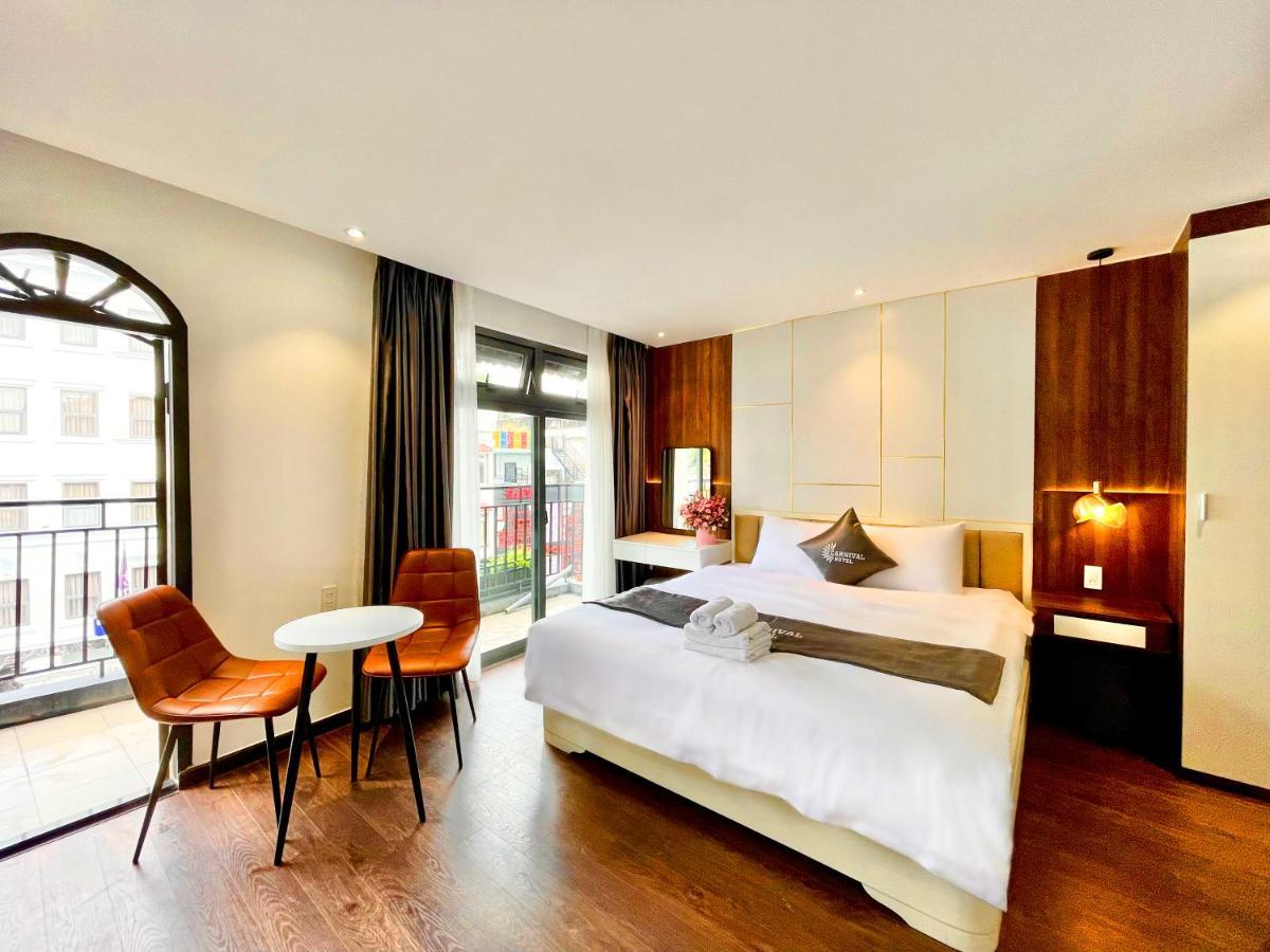 Hotel Carnival -