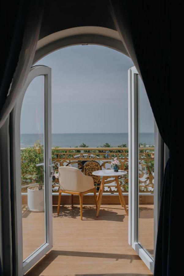 Paris Binh Thuan Hotel 3*
