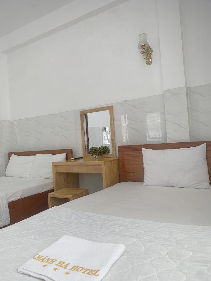 Khanh Ha * Nha Trang