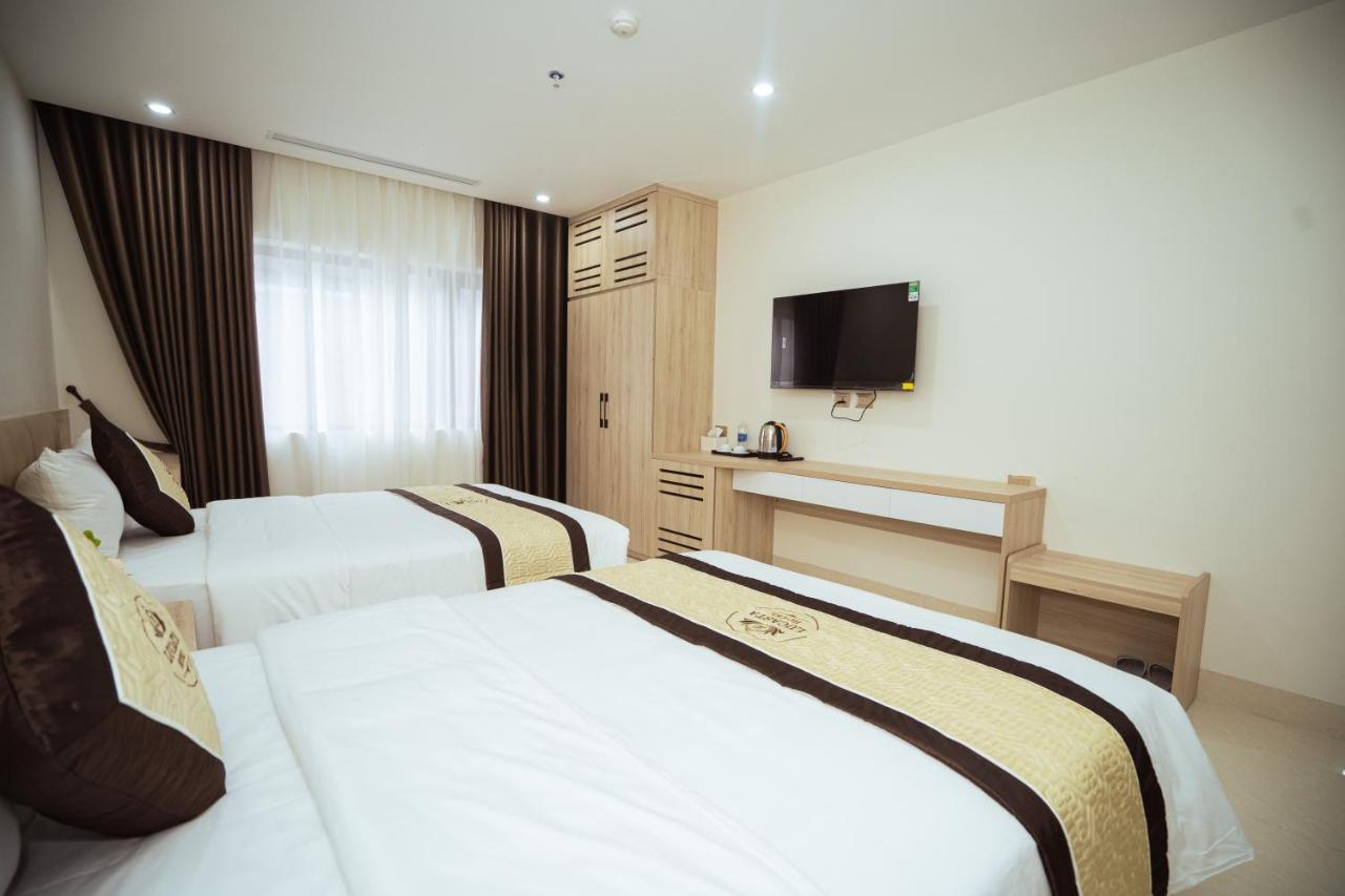 Hotel Lucasta 3*