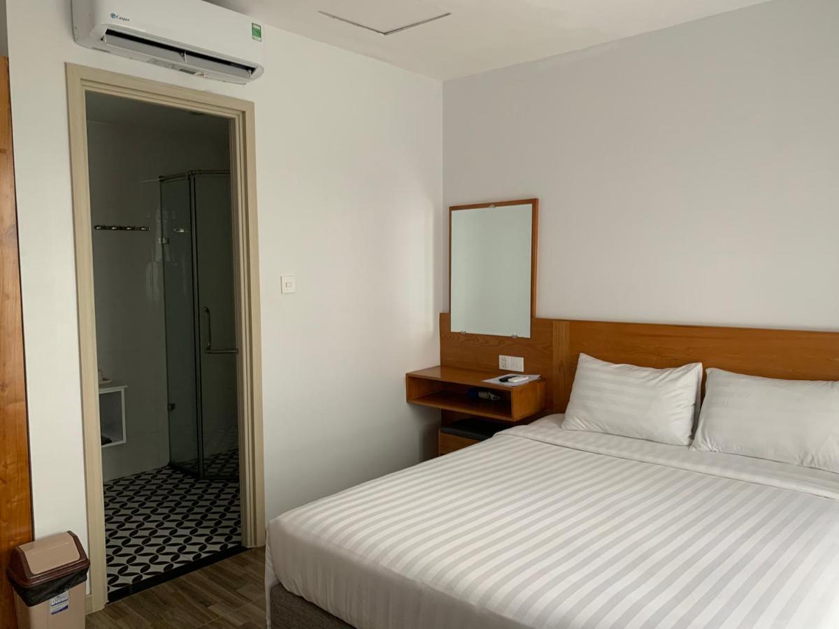 Hotel Sky *
