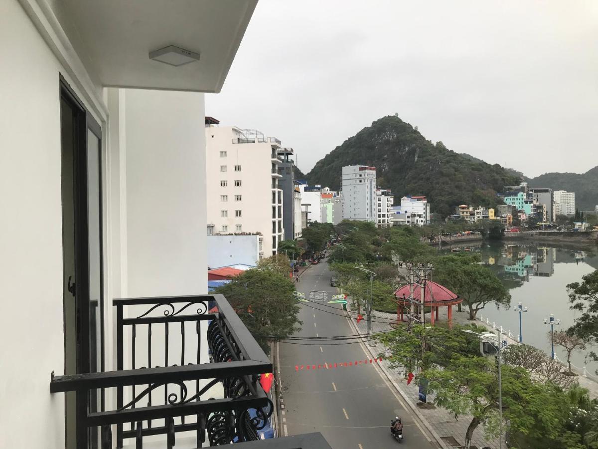 Anh Nhu Hotel 3*