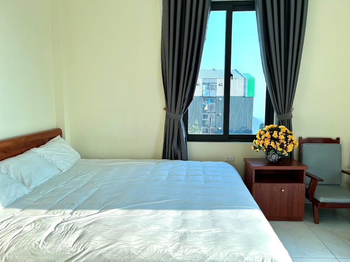 Daisy Hotel