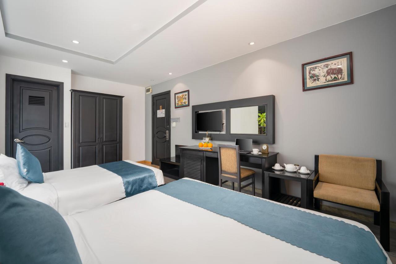 Hotel Sea Castle 2 4*