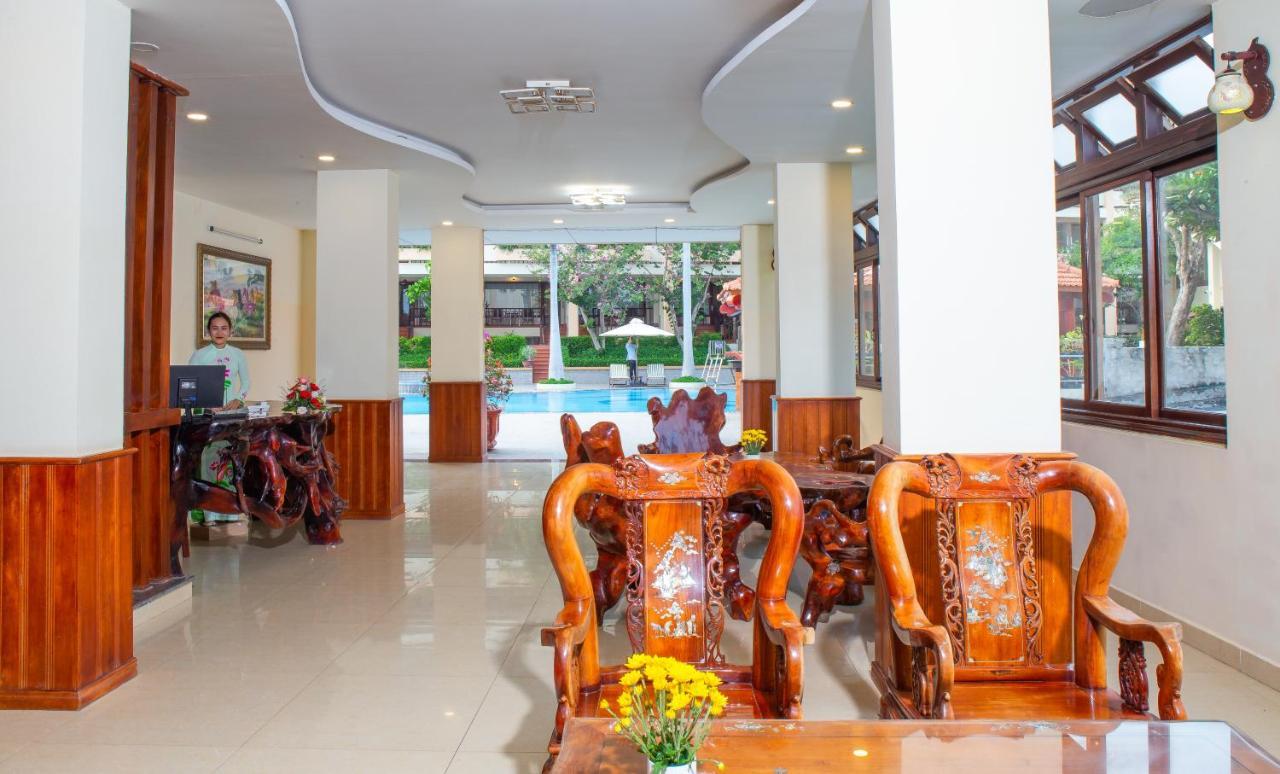 Tien & Khu nghỉ mát