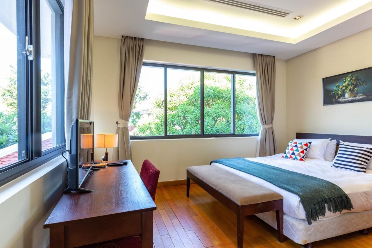 Deluxe Ocean Along The 5* Đà Nẵng