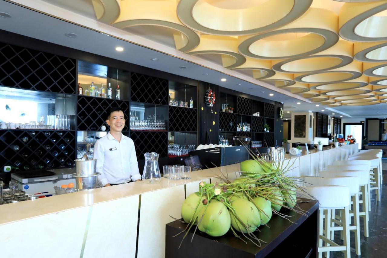 Orson & Con Dao Khách sạn Chi Khu Co Ong