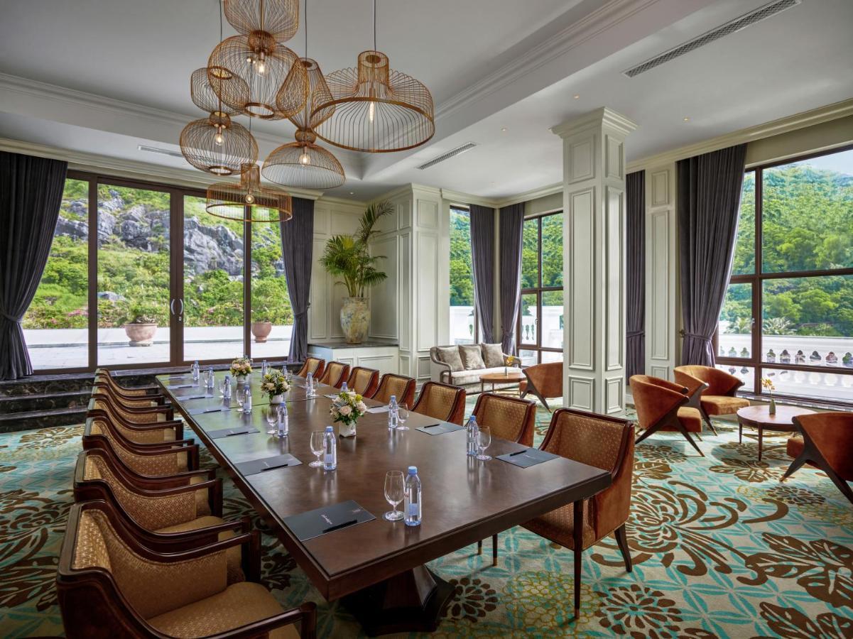 Hotel Perle D'orient Cat Ba - Mgallery 5*