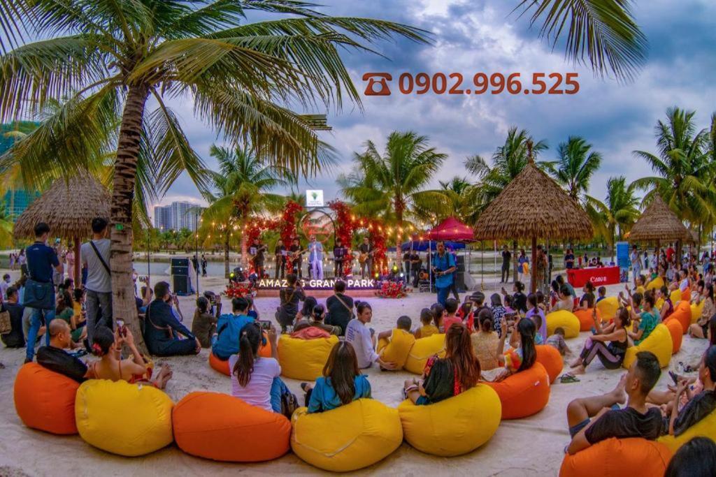 Luxury Apartment-vinhomes Grand Park Quan 9-plus 2pn Go Cong