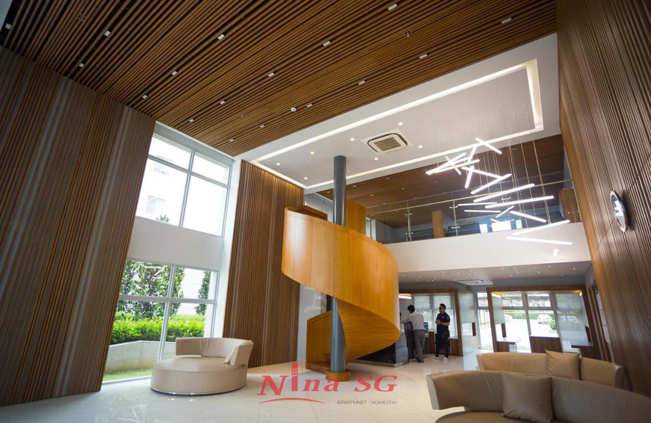 High Floor, Near Secc, Swimming View, Scenic Valley, Free Breakfast * Ho-Chi-Minh-Stadt