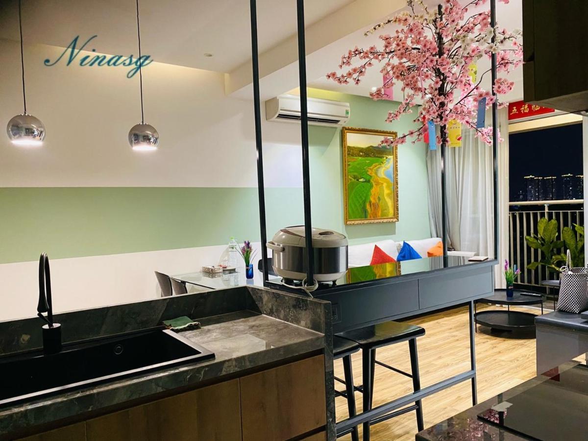 High Floor, Near Secc, Swimming View, Scenic Valley, Free Breakfast Apartment Ho-Chi-Minh-Stadt