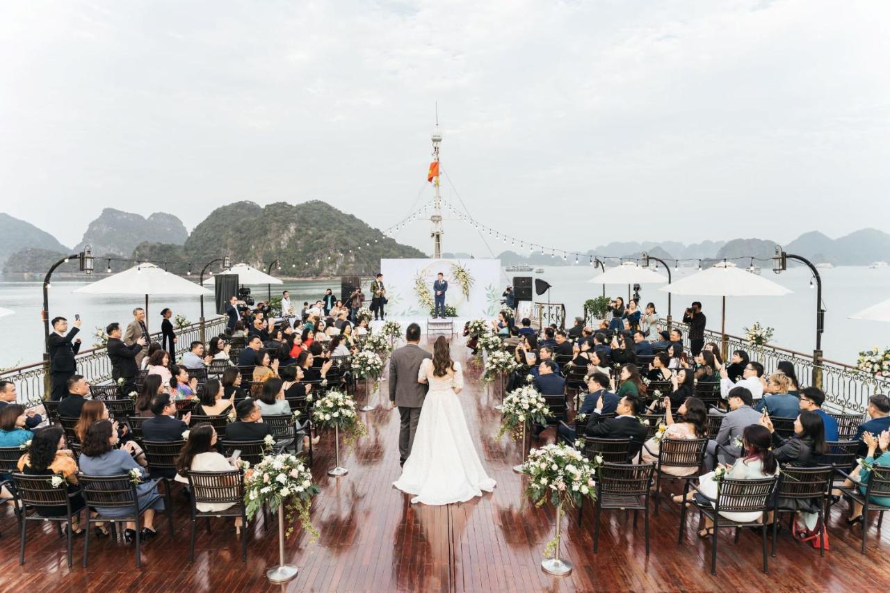 Indochine Cruise 5* Hạ Long