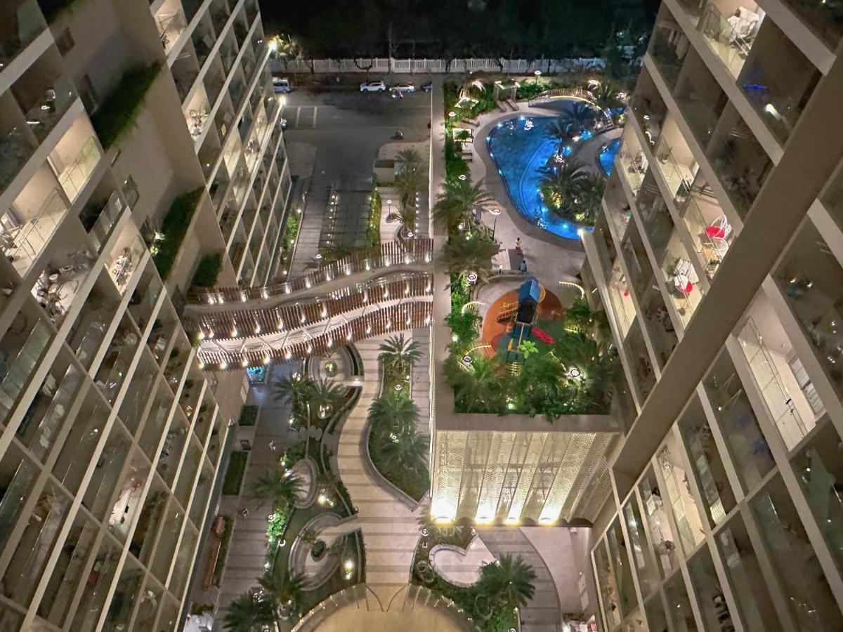 Homeaway - The Song 3brs Lux Condotel Apartment