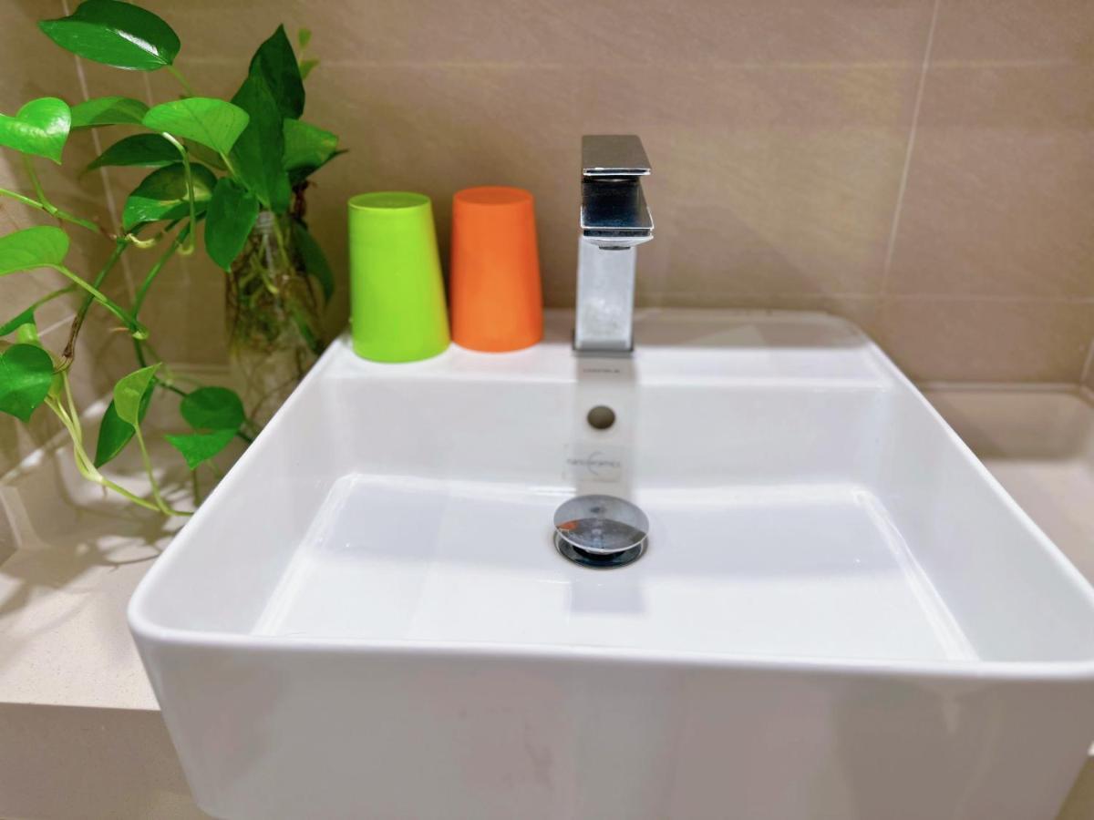 Homeaway - The Song 3brs Lux Condotel * Vung Tau