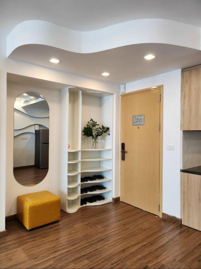 Sunny Smes - Flc Apartment