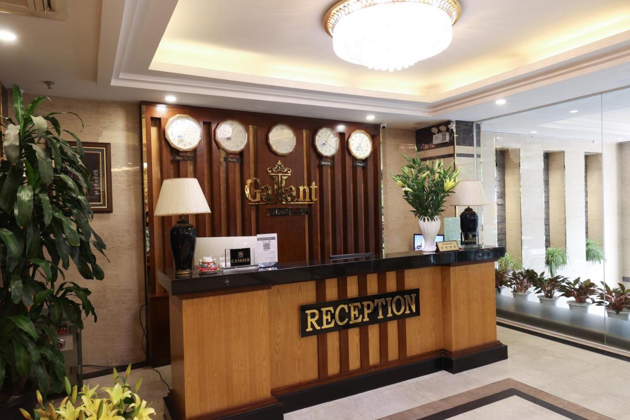 Gallant Hotel