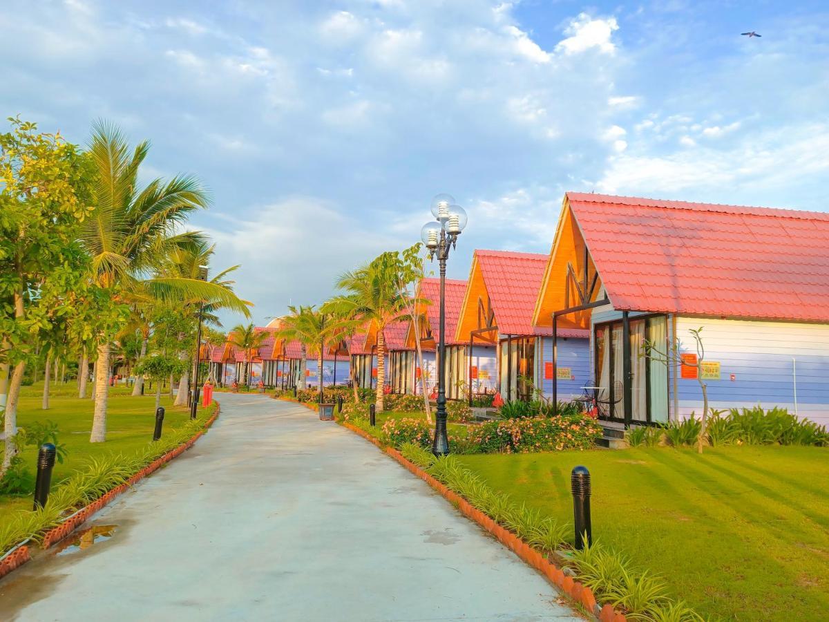 Resort Ttc Ninh Thuan - Unlimited Access To Water Park Phan Rang