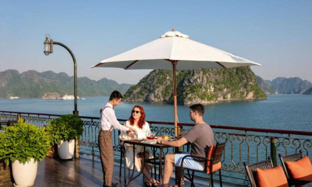 Indochine Cruise 5* Hạ Long