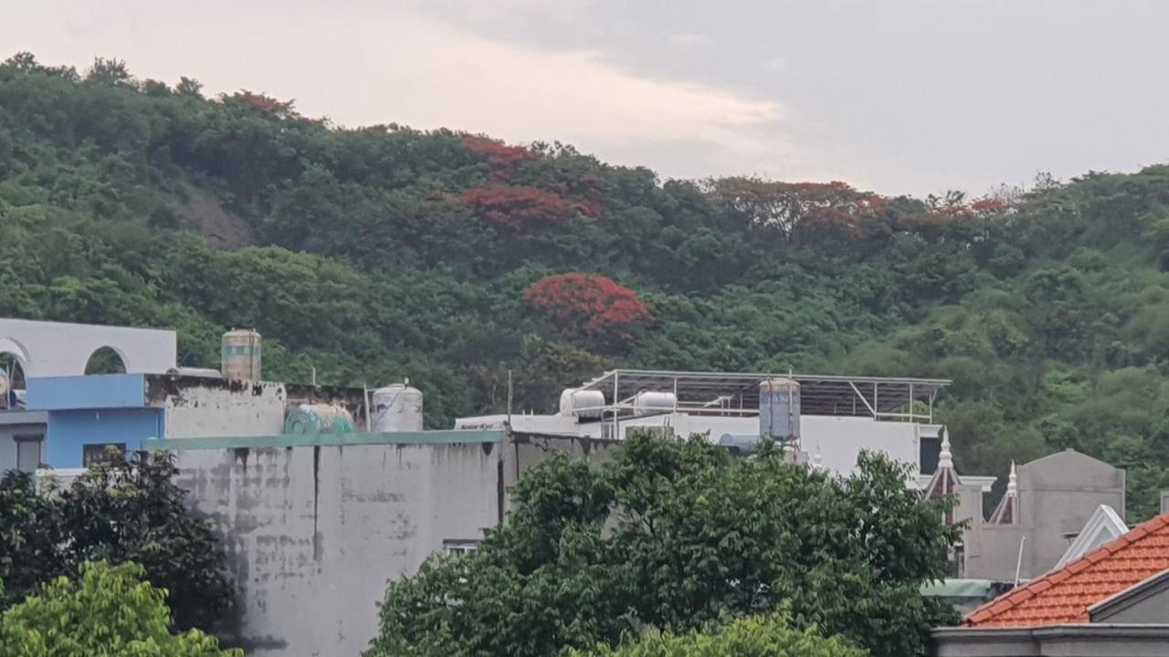 Khách sạn Hoai Anh *