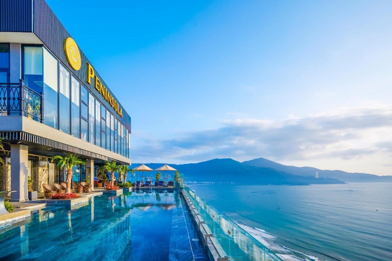 Peninsula Hotel