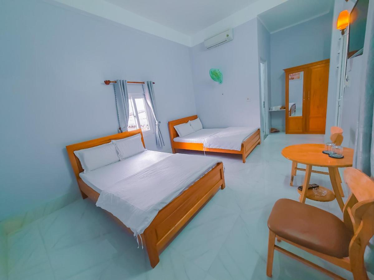 Khach San Mini Phu Quy Hotel