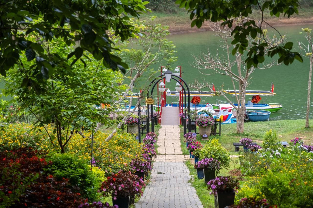 Resort Edensee & 5*