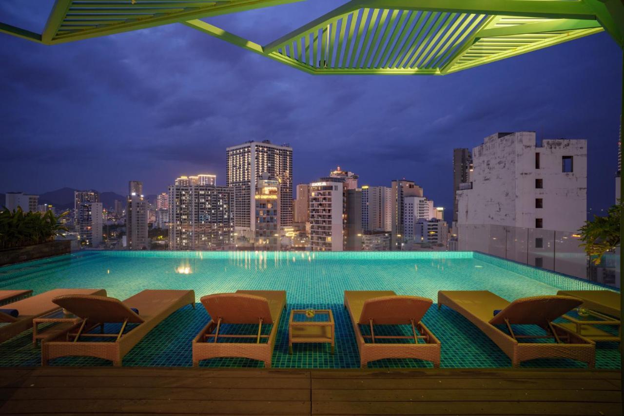 Hotel Seaesta 4*