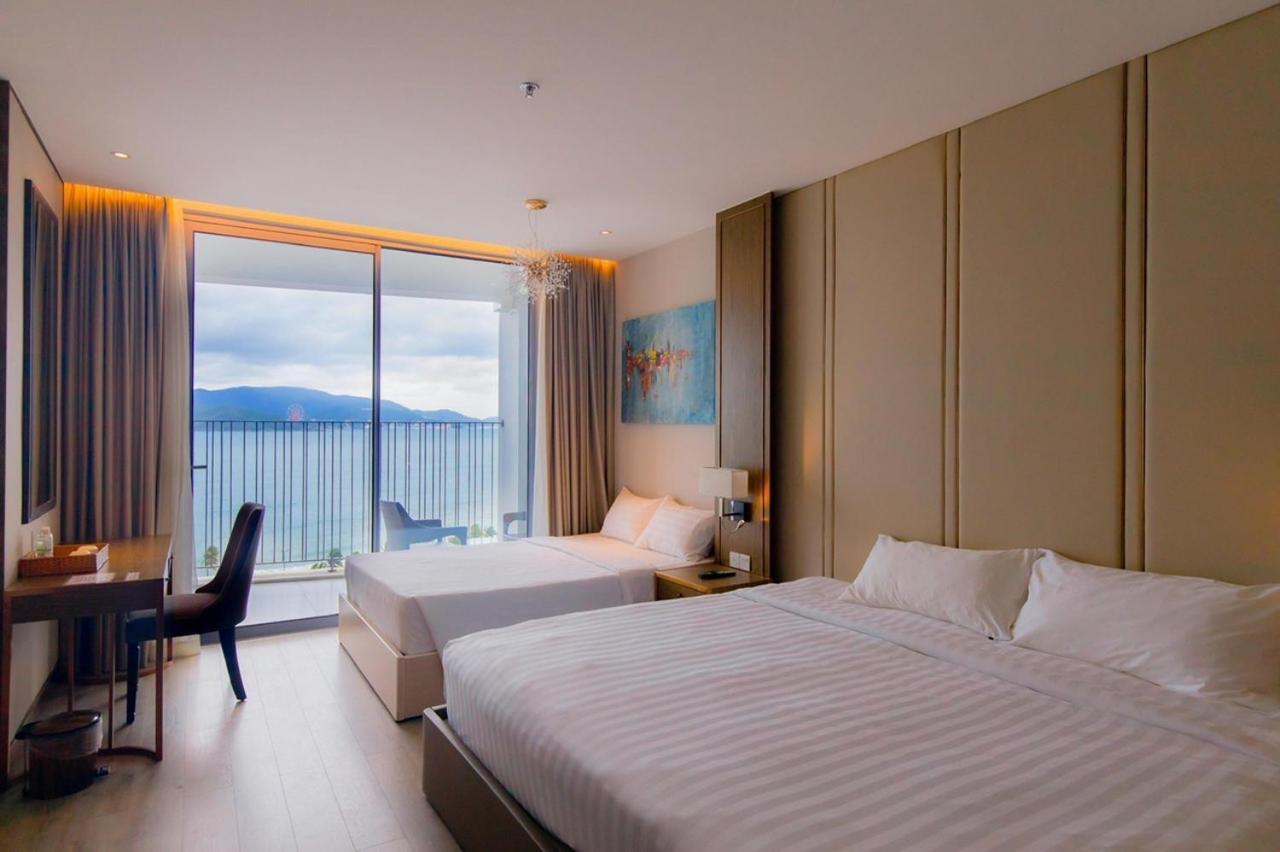 Aparthotel Moonlight Bay Panorama Condotel Ocean View