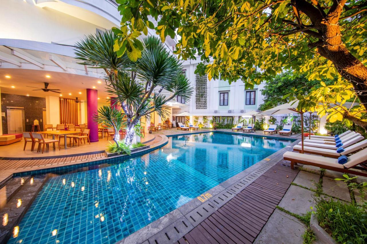Emm 4* Huế