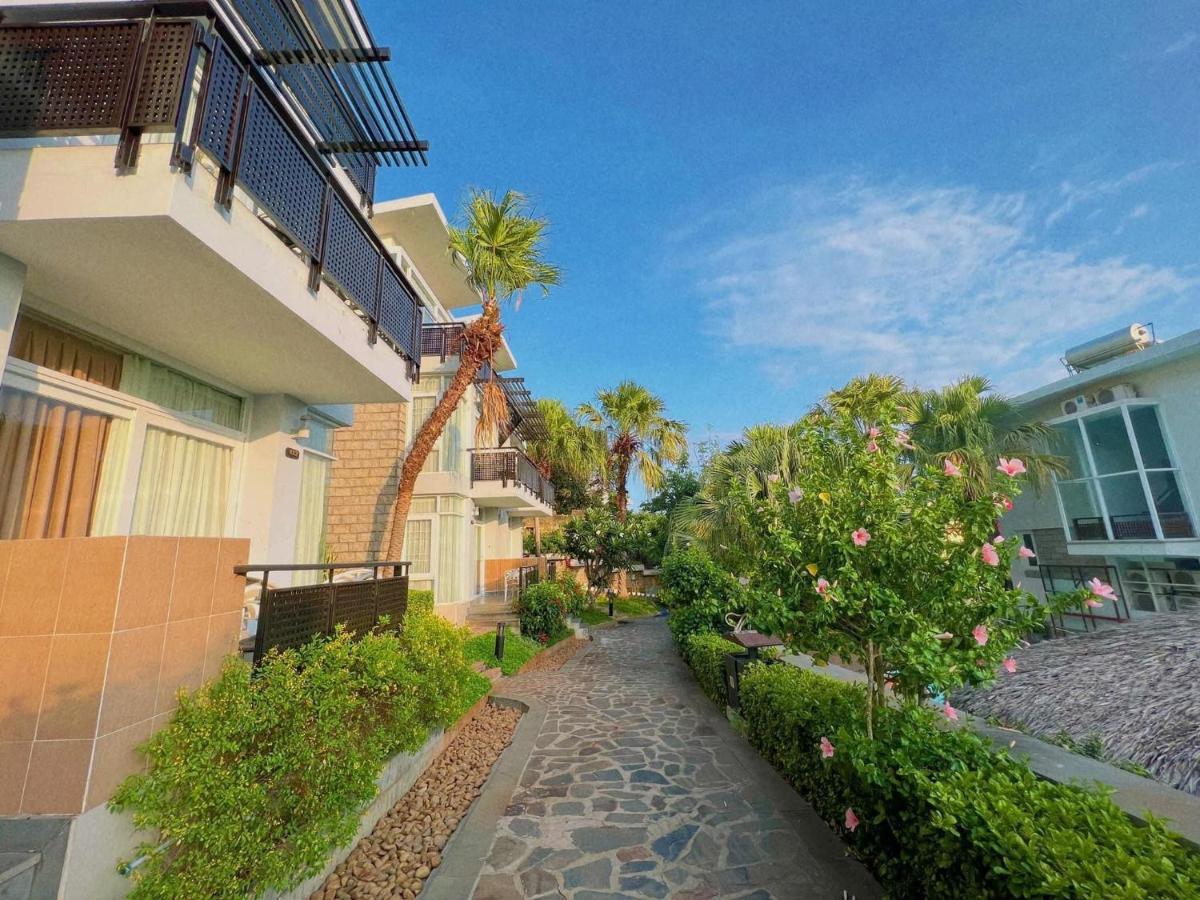 Seaside Resort 4*