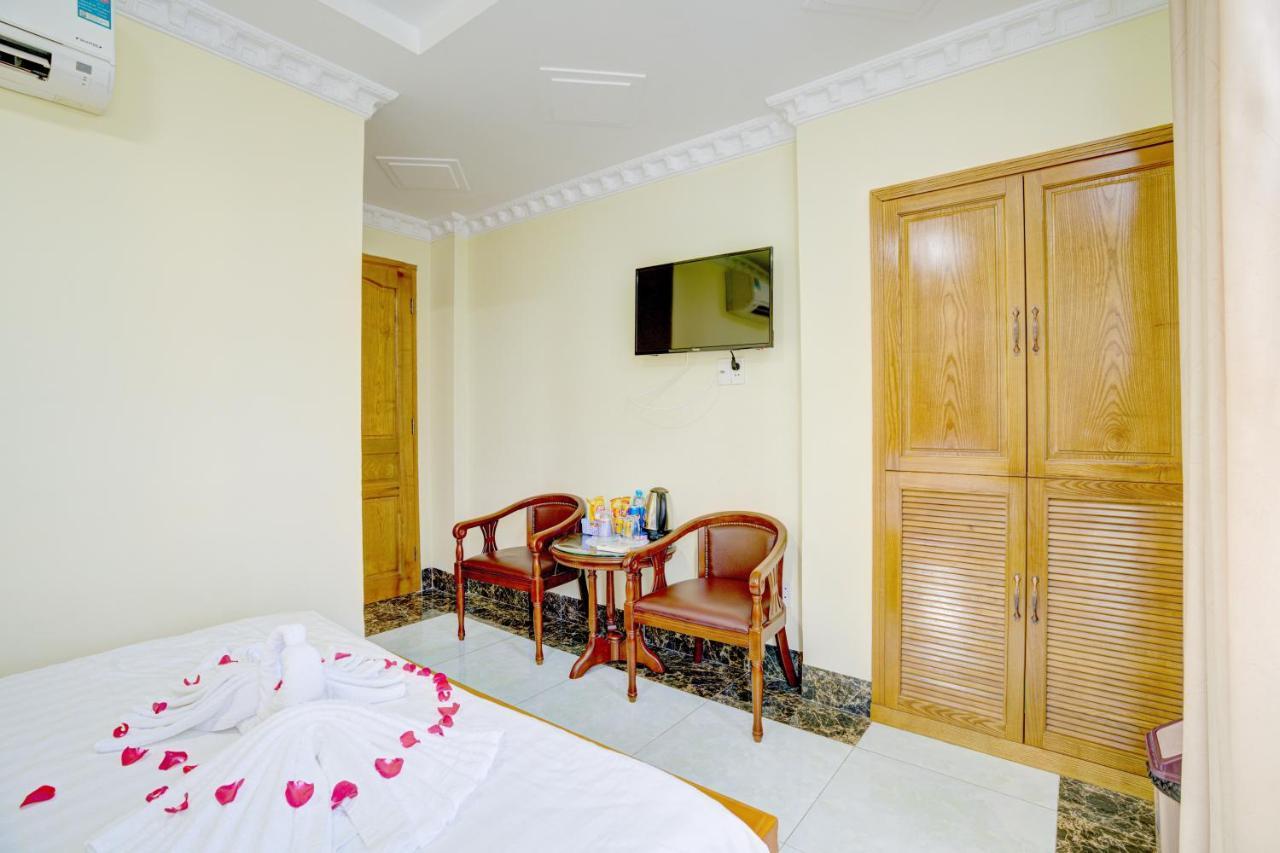 The Moment - Quang Anh Hotel