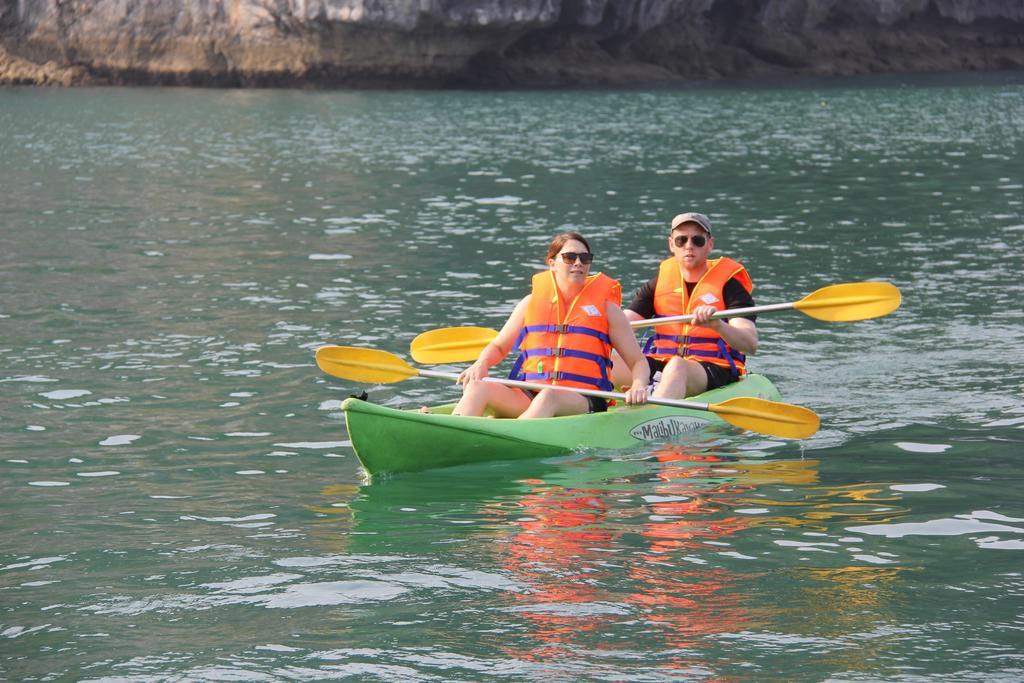 Du Thuyền Fantasea 