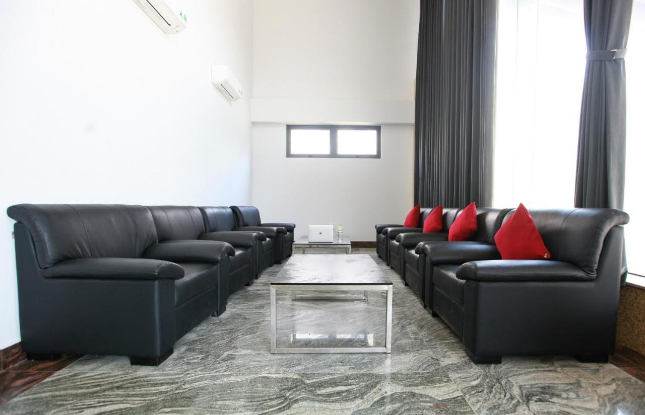 Gold Apartment