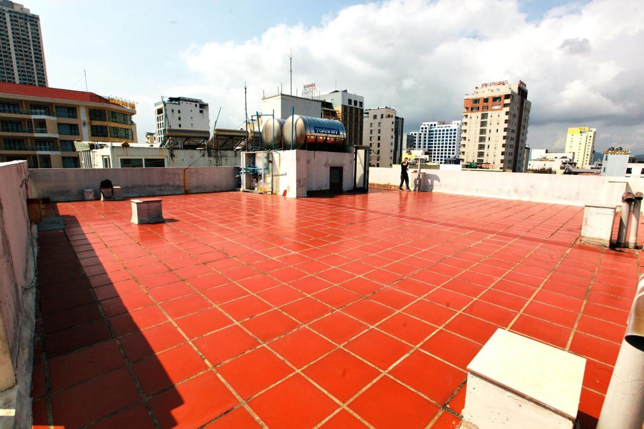 Gold Apartment